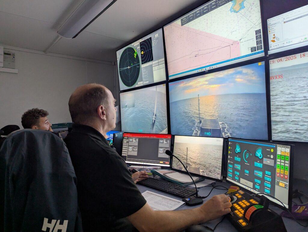 ACUA Ocean prezentuje FleetMind – zintegrowaną platformę dowodzenia dla autonomicznych jednostek pływających